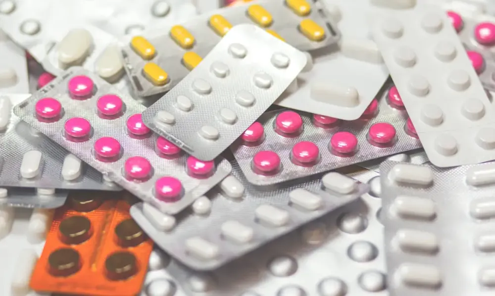 Anvisa proíbe lotes de medicamento para tratar câncer - RD Foco