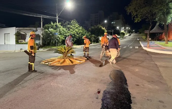 Motociclista fica em estado grave em colisão com ambulância do SAMU em São Miguel do Oeste - RD Foco